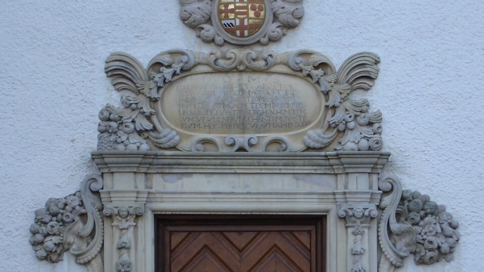 Barockes Portal des ehemaligen Franziskanerklosters Warendorf