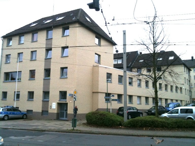 Wohn- und Geschäftshaus am Altendorfplatz in Essen